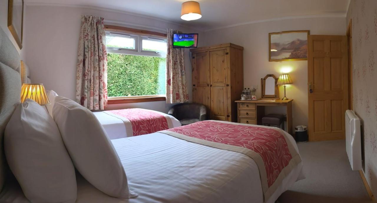 Homagen Bed & Breakfast Roybridge Dış mekan fotoğraf
