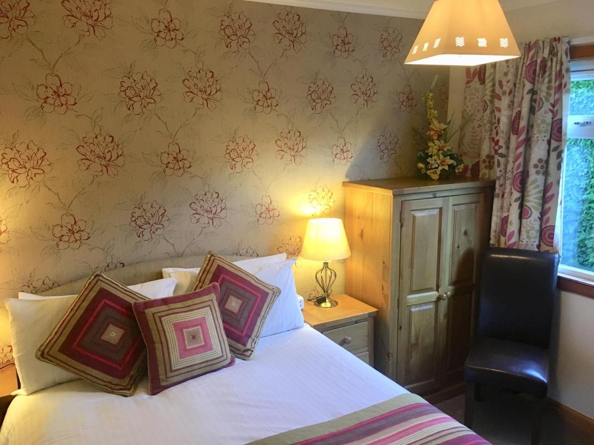 Homagen Bed & Breakfast Roybridge Dış mekan fotoğraf