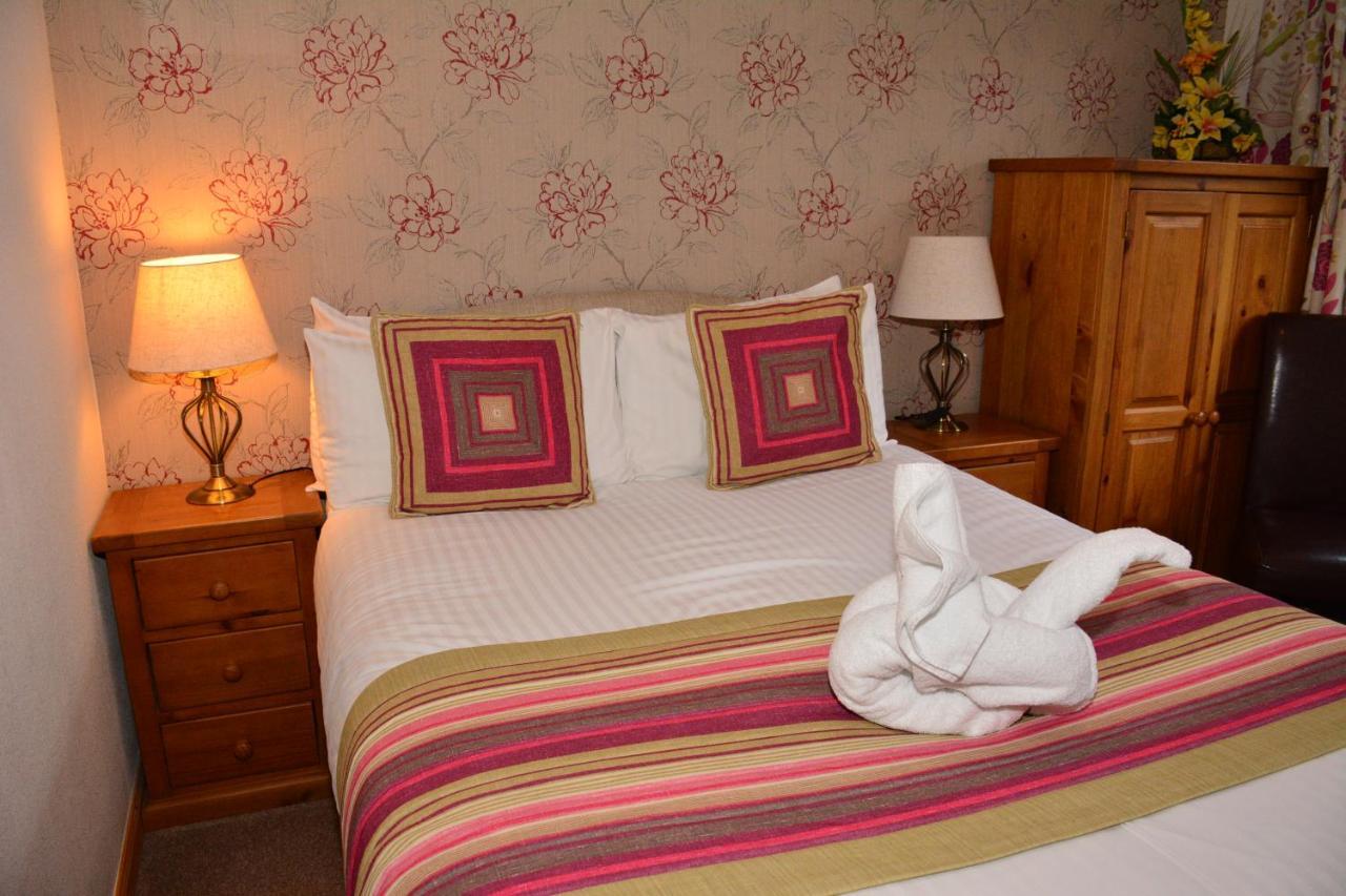 Homagen Bed & Breakfast Roybridge Dış mekan fotoğraf