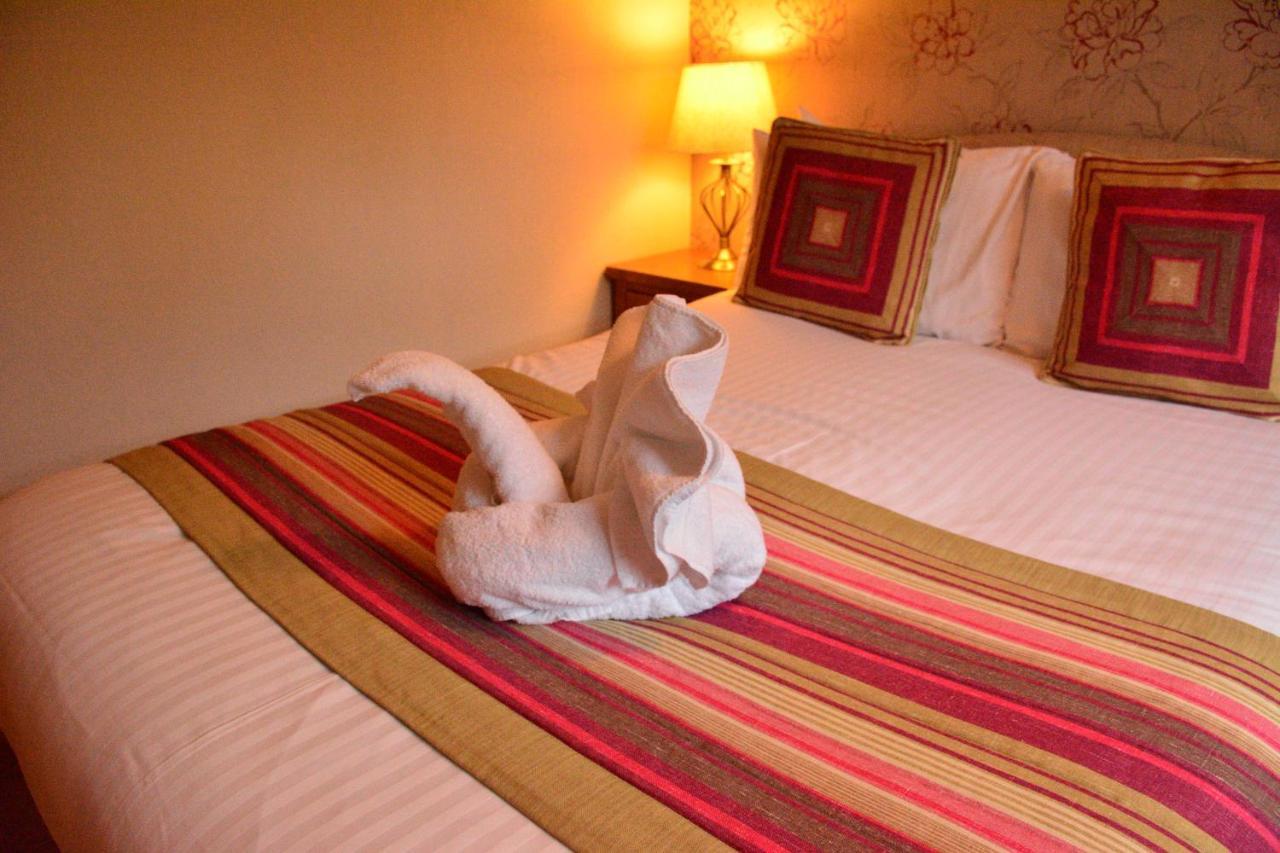 Homagen Bed & Breakfast Roybridge Dış mekan fotoğraf