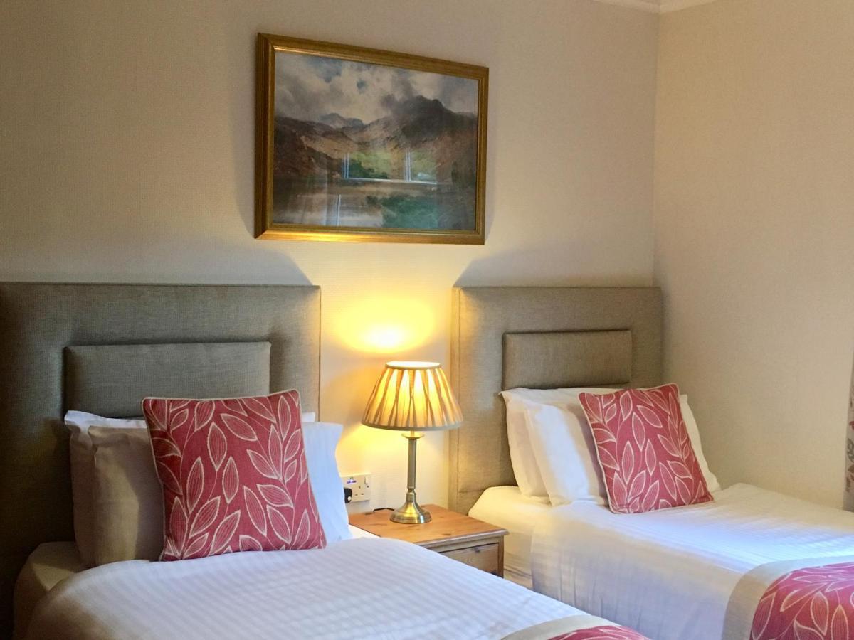 Homagen Bed & Breakfast Roybridge Dış mekan fotoğraf