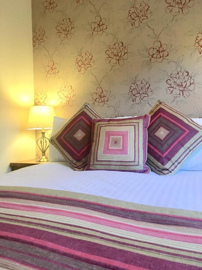 Homagen Bed & Breakfast Roybridge Dış mekan fotoğraf